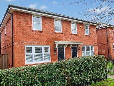 Property image of home to buy in Lime Way, Radlett